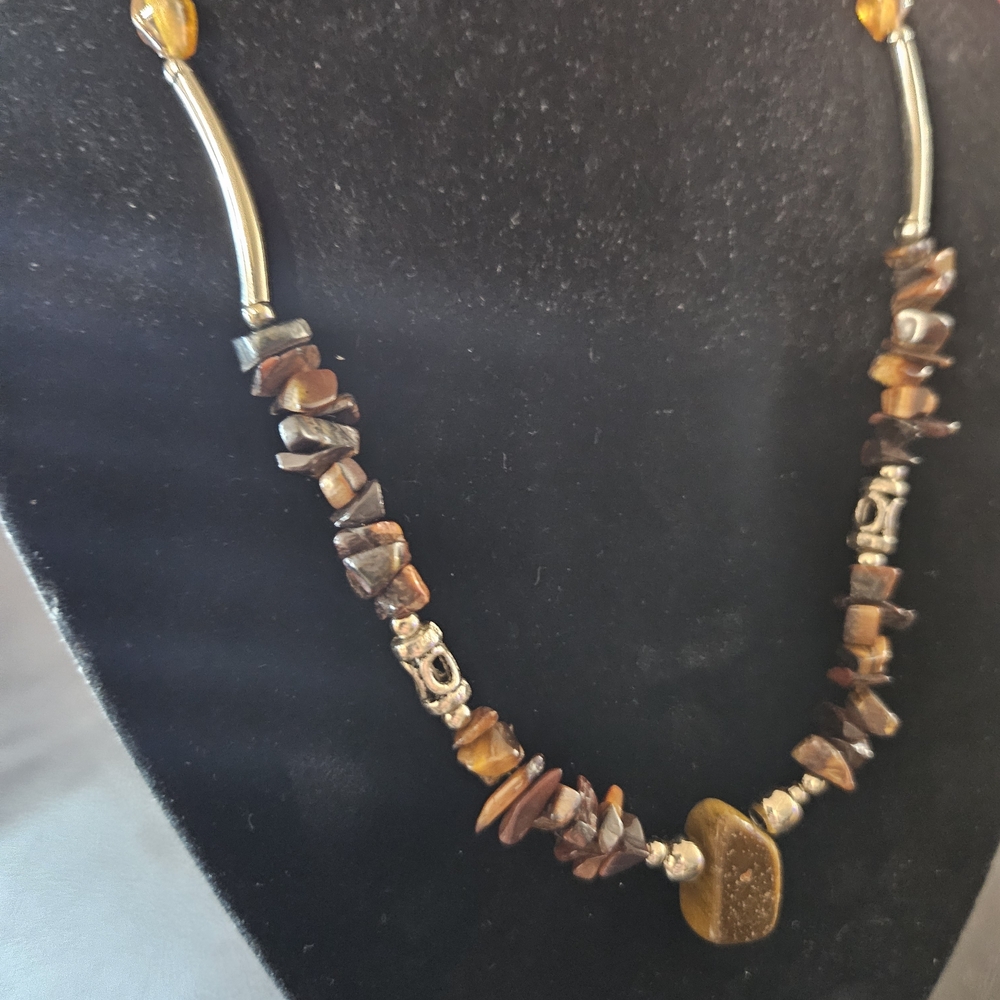 Stone and Silver Tone Beaded Necklace
